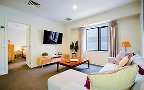 City Life One Bedroom Apartment In Heart Of Cbd